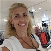 Profeosra de Inglesvy prmaria da clases on line viernes tarde y fin de semana